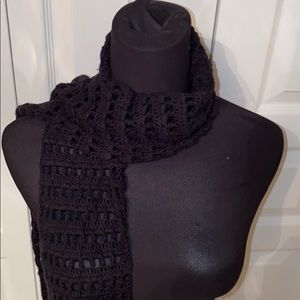 NWOT Black wool crochet scarf